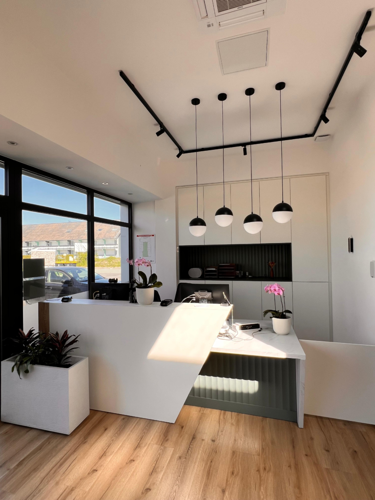 comptoir accueil sur mesure cabinet medical belfort